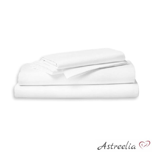 Smooth sheet without elastic band in white colour made of 100% cotton 145 g/m2