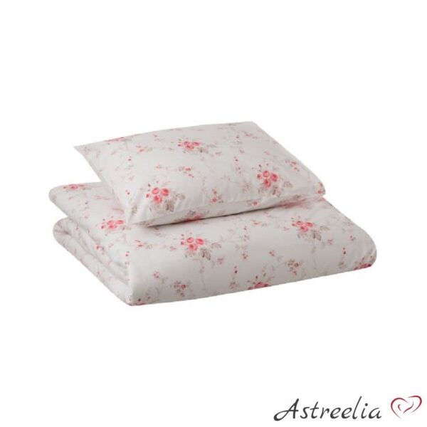 "Karin the Little Flower" bedding set made of 100% cotton.